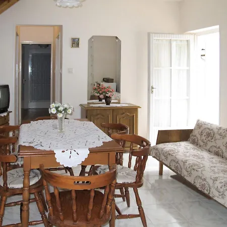 Holiday Bihari Holiday home